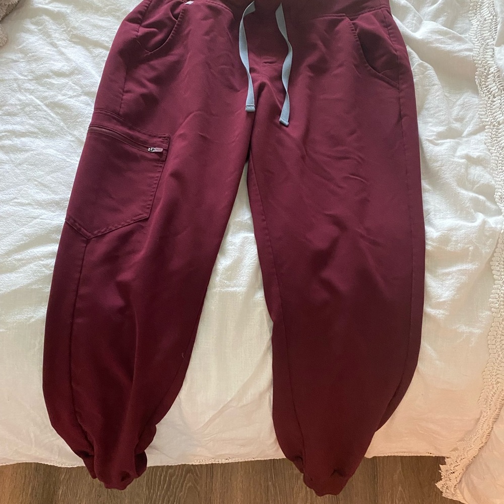 Figs jogger scrub pants